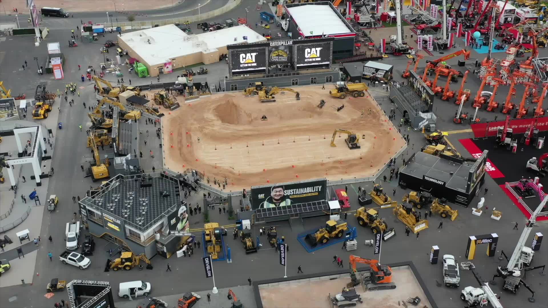 Caterpillar machinery competition in Las Vegas – NewsNation