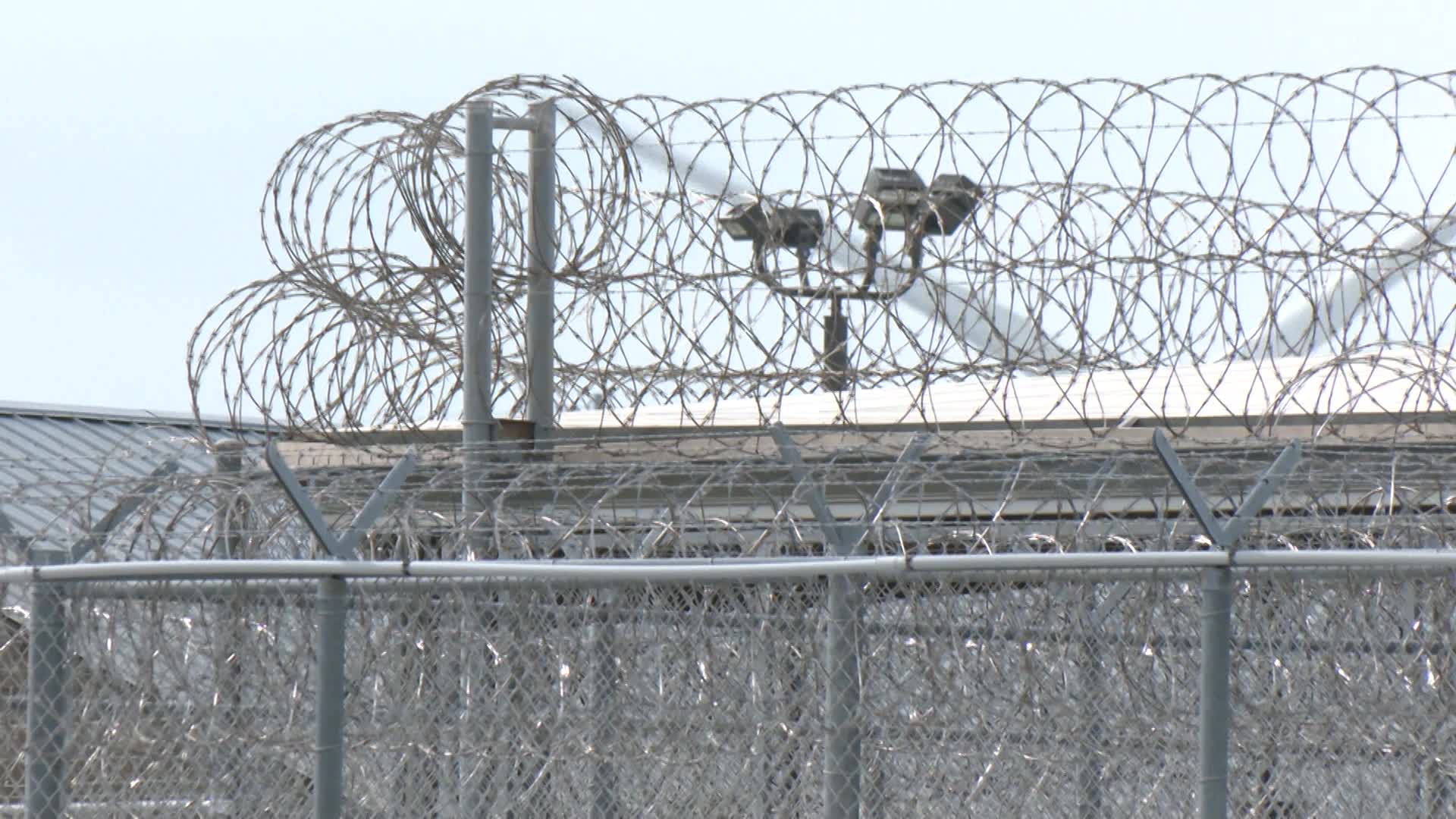 DACA mom held by ICE in South Texas facility – BorderReport