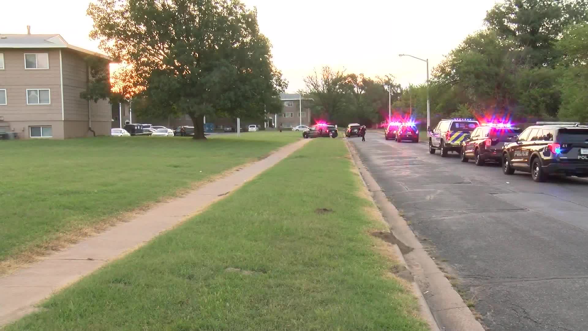 Police investigating death at south Wichita apartment complex – KSN-TV